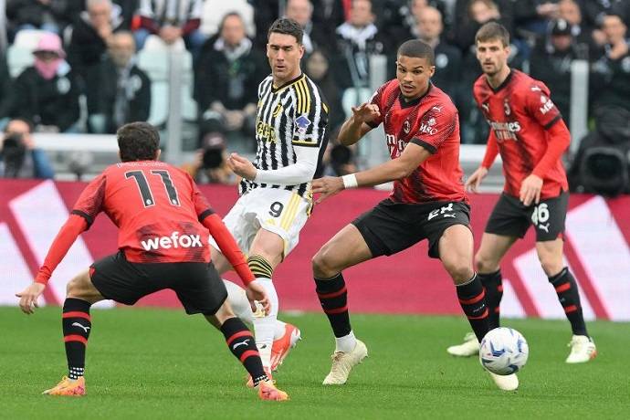 Siêu máy tính dự đoán AC Milan vs Juventus, 0h00 ngày 24/11