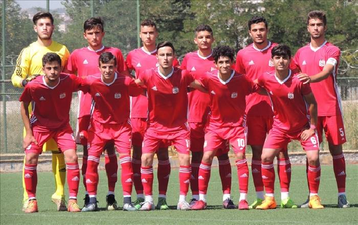 Nhận định, soi kèo Boluspor(U19) vs Sivasspor(U19), 16h00 ngày 26/12: Bât phân thắng bại