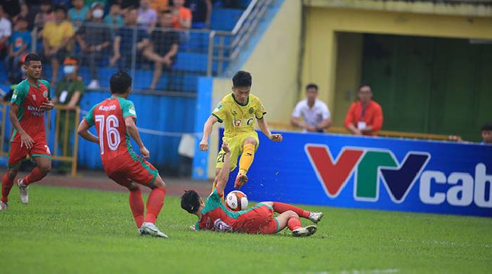 Nhận định, soi kèo Bình Phước vs Hòa Bình, 18h ngày 15/6: Thắng để hy vọng