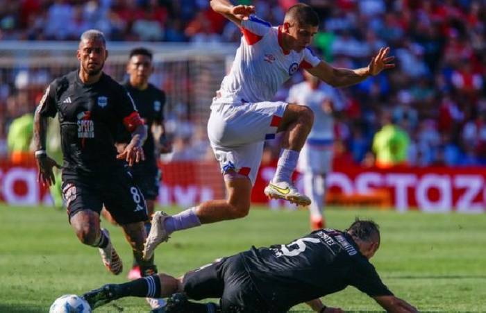 Nhận định, soi kèo Deportivo Riestra vs Argentinos Juniors, 1h ngày 24/7: Chủ nhà kém cỏi