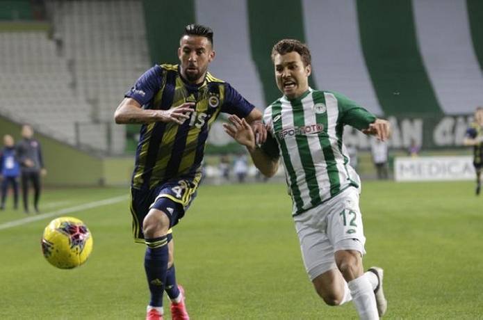 Soi kèo góc Konyaspor vs Fenerbahce, 0h00 ngày 14/1