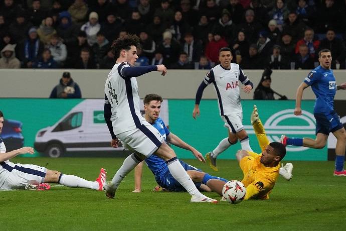 Siêu máy tính dự đoán Tottenham vs Elfsborg, 3h00 ngày 31/1