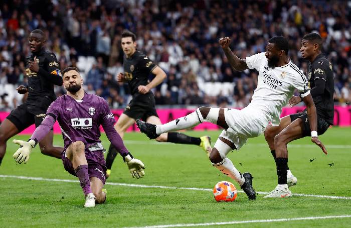 Soi kèo góc Real Madrid vs Valencia, 3h00 ngày 2/11 Soi kèo góc Real Madrid vs Valencia, 3h00 ngày 2/11