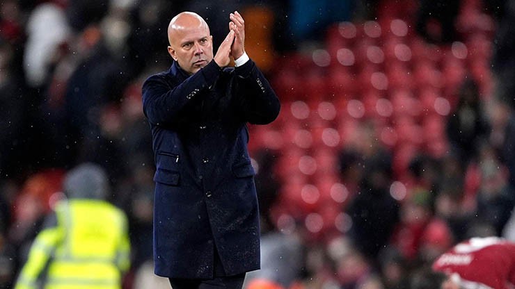 Liverpool định đoạt ghế nóng trận gặp West Ham, Slot trở thành Ten Hag 2.0?