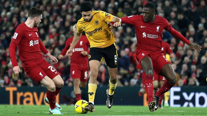 Soi kèo góc Liverpool vs Wolves, 21h00 ngày 16/2