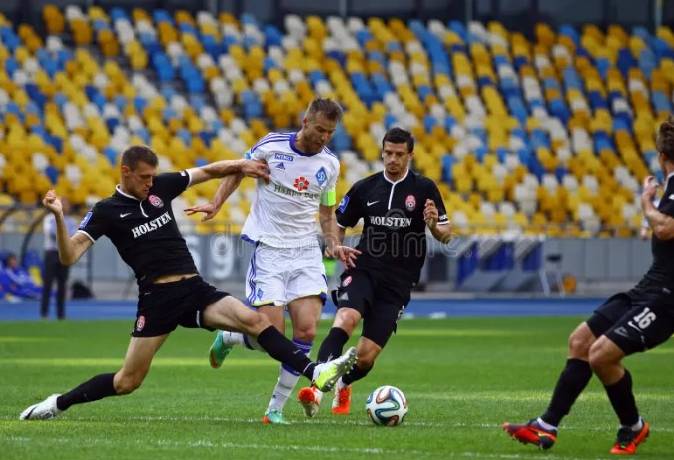 Nhận định, soi kèo Dynamo Kyiv vs Zorya Luhansk, 20h30 ngày 11/3: Củng cố ngôi đầu