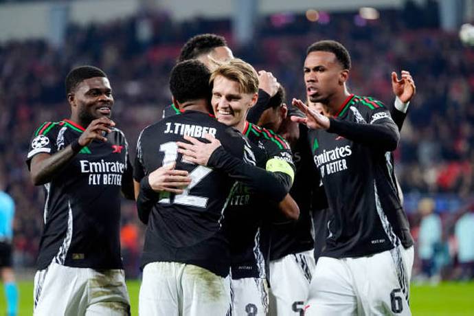 Siêu máy tính dự đoán Arsenal vs PSV, 03h00 ngày 13/3