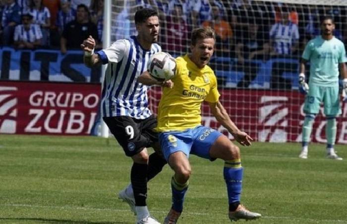 Soi kèo góc Las Palmas vs Alaves, 3h00 ngày 15/3