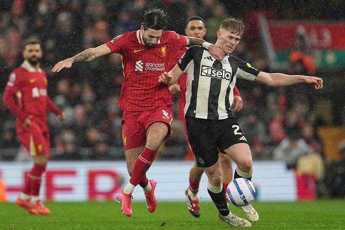 Soi kèo góc Newcastle vs Liverpool, 23h30 ngày 16/3