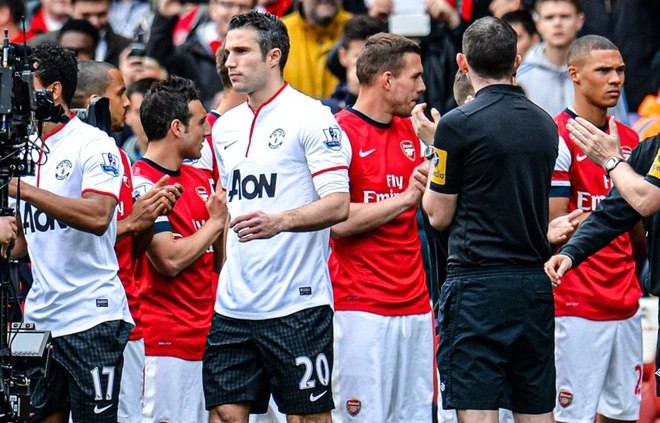 Arsenal Xa Dần Ngôi Vương Premier League, Dồn Sức Cúp C1