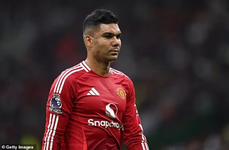 Casemiro "vua danh hiệu" ở MU, từ người thừa thành người hùng thời Amorim