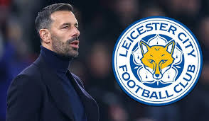 Leicester chính thức sa thải Van Nistelrooy, khép lại giai đoạn tệ bậc nhất lịch sử