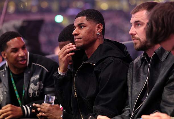 Rashford có động thái mới thúc giục Barca, MU cũng đang "chờ dài cổ"