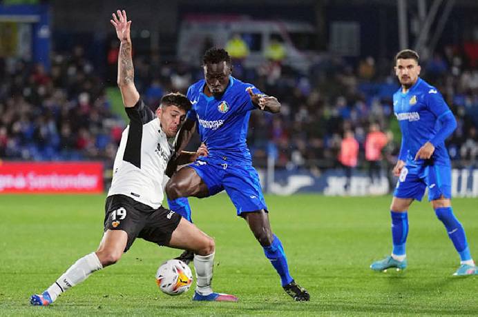Nhận định, soi kèo Osasuna vs Valencia, 22h00 ngày 24/8: Dễ chia điểm