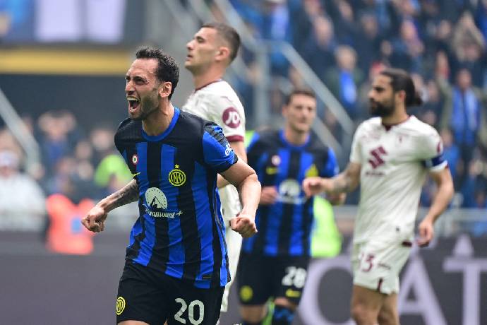 Soi kèo góc Inter Milan vs Torino, 01h45 ngày 26/8