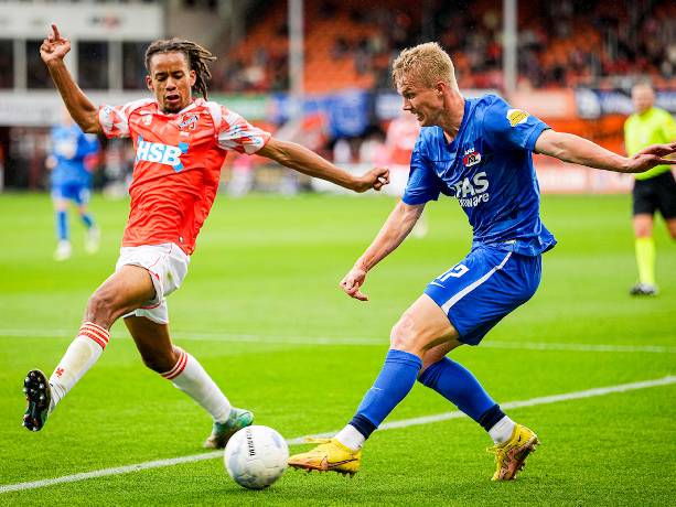 Nhận định, soi kèo AZ Alkmaar vs Levski Sofia, 00h30 ngày 29/8: Chủ nhà thắng nhẹ