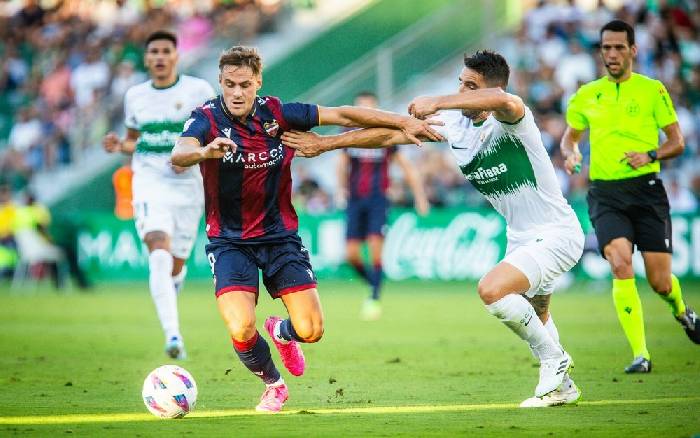 Soi kèo góc Elche vs Levante, 00h30 ngày 30/8