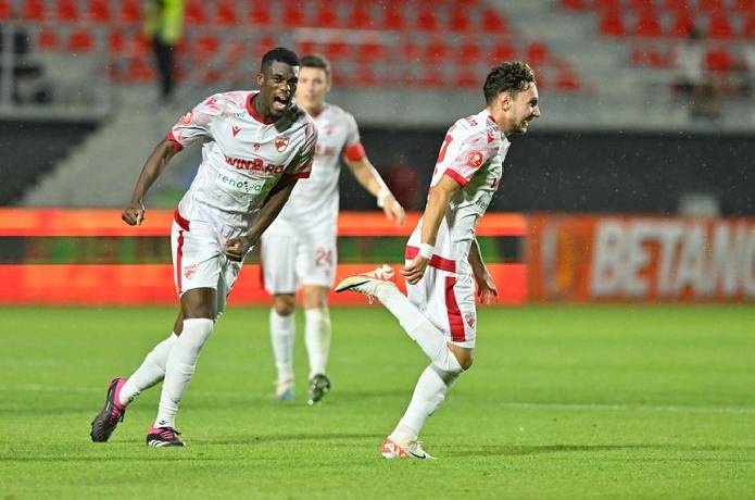 Nhận định, soi kèo Metaloglobus Bucuresti vs Dinamo Bucuresti, 1h30 ngày 9/8: Cửa trên trầy trật