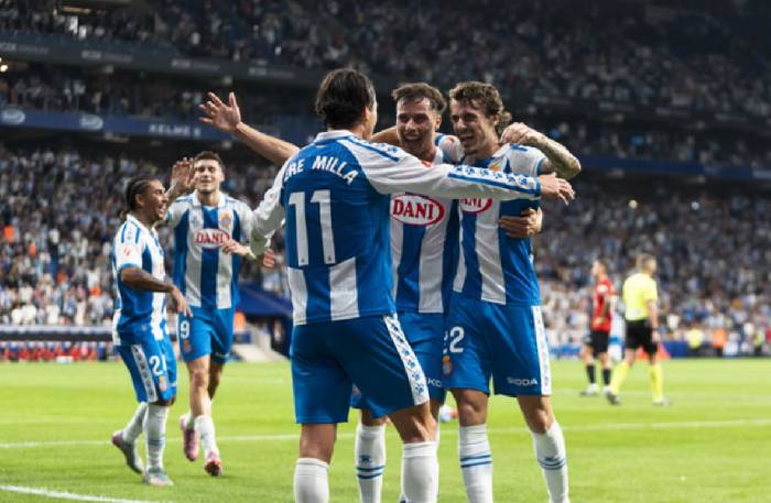 Soi kèo góc Espanyol vs Valencia, 00h00 ngày 24/9