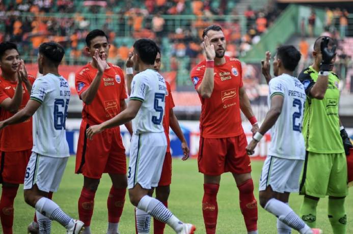 Nhận định, soi kèo Persib Bandung vs Persija Jakarta, 15h30 ngày 11/1: Bất phân thắng bại