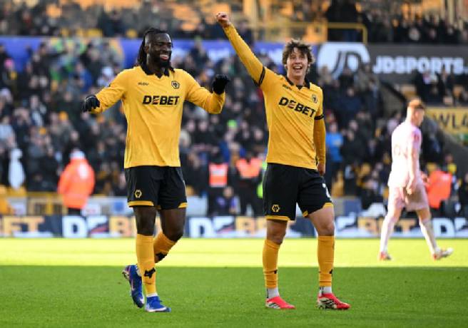 Soi kèo góc Wolves vs Newcastle, 21h00 ngày 18/01