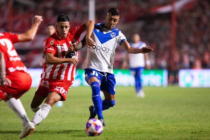 Nhận định, soi kèo Instituto vs Velez Sarsfield, 8h15 ngày 23/1: Khô hạn