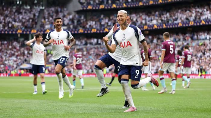 Soi kèo góc Burnley vs Tottenham, 22h00 ngày 24/01