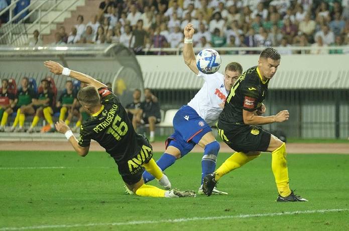 Nhận định, soi kèo Hajduk Split vs Istra 1961, 21h00 ngày 25/1: Chủ nhà ra oai