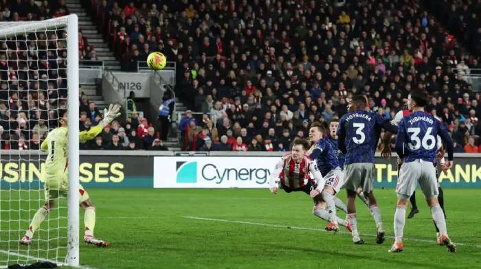 Soi kèo góc Macclesfield Town vs Brentford, 2h30 ngày 17/02