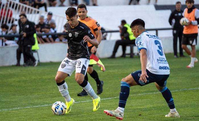 Nhận định, soi kèo Gimnasia Mendoza vs Instituto ACC, 08h15 ngày 9/2: Hat-trick thắng cho chủ nhà