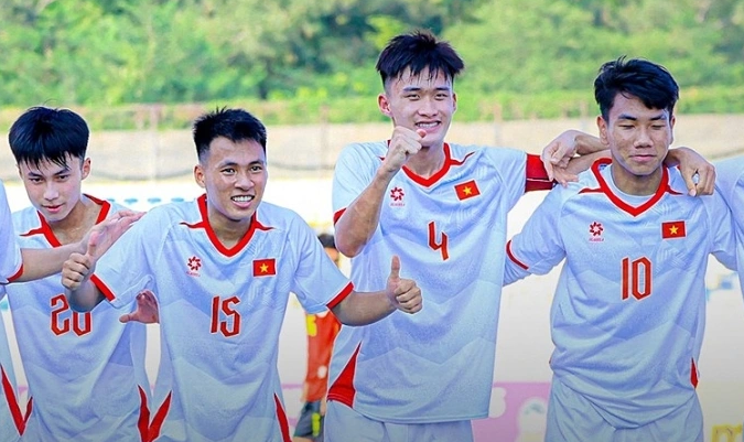 Việt Nam thắng 10-0 trước khi gặp Indonesia ở U17 Đông Nam Á