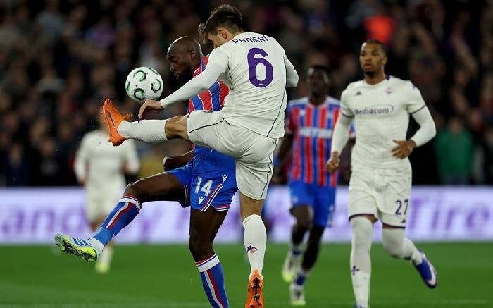 Siêu máy tính dự đoán Fiorentina vs Crystal Palace, 2h00 ngày 17/4