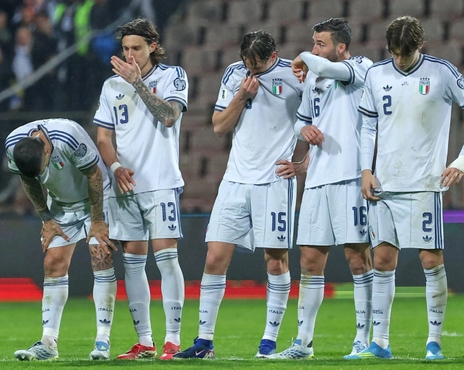 Italia vắng mặt tại World Cup 2026 – Cú sốc lớn của bóng đá thế giới