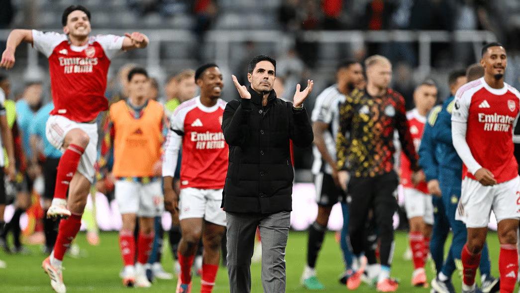 Arsenal cần vũ khí chiến thuật nào để đánh bại PSG?