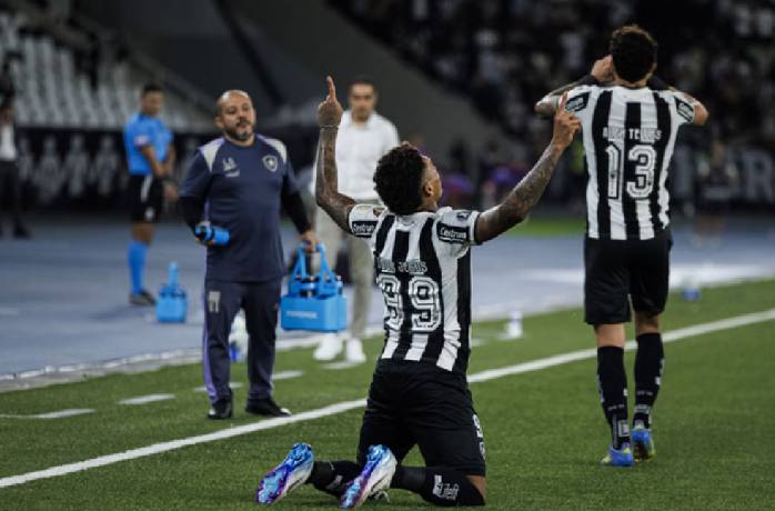 Kèo thẻ phạt Botafogo Regatas vs Santos 05h30 ngày 17/7: Áp lực