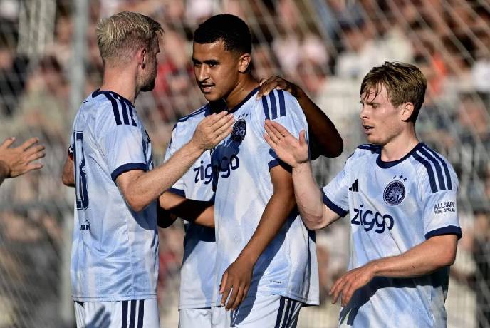 Nhận định bóng đá Ajax vs Vojvodina, 01h00 ngày 31/07: Sớm đi tiếp