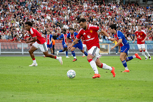 Soi trận Man United vs Leeds: Bài test bản lề tại Dublin